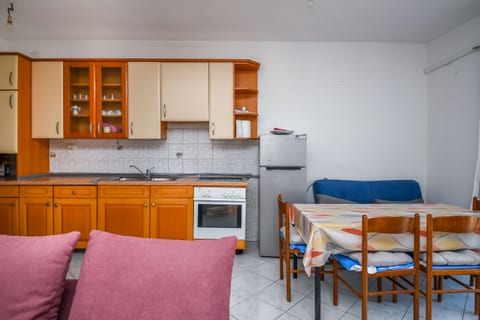 Apartment Agi - Unit 375809-13