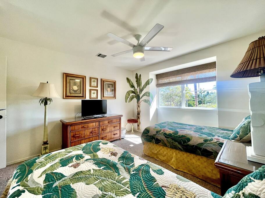Gated Golf View Townhome w/ Resort Pool Tennis Gym
