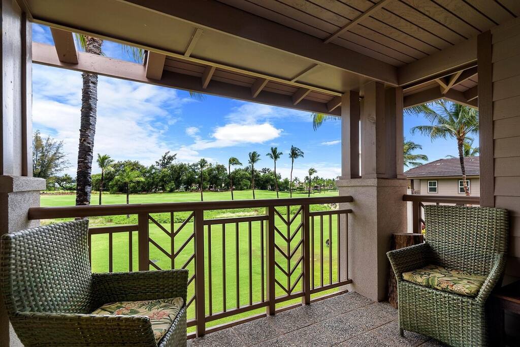 Gated Golf View Townhome w/ Resort Pool Tennis Gym