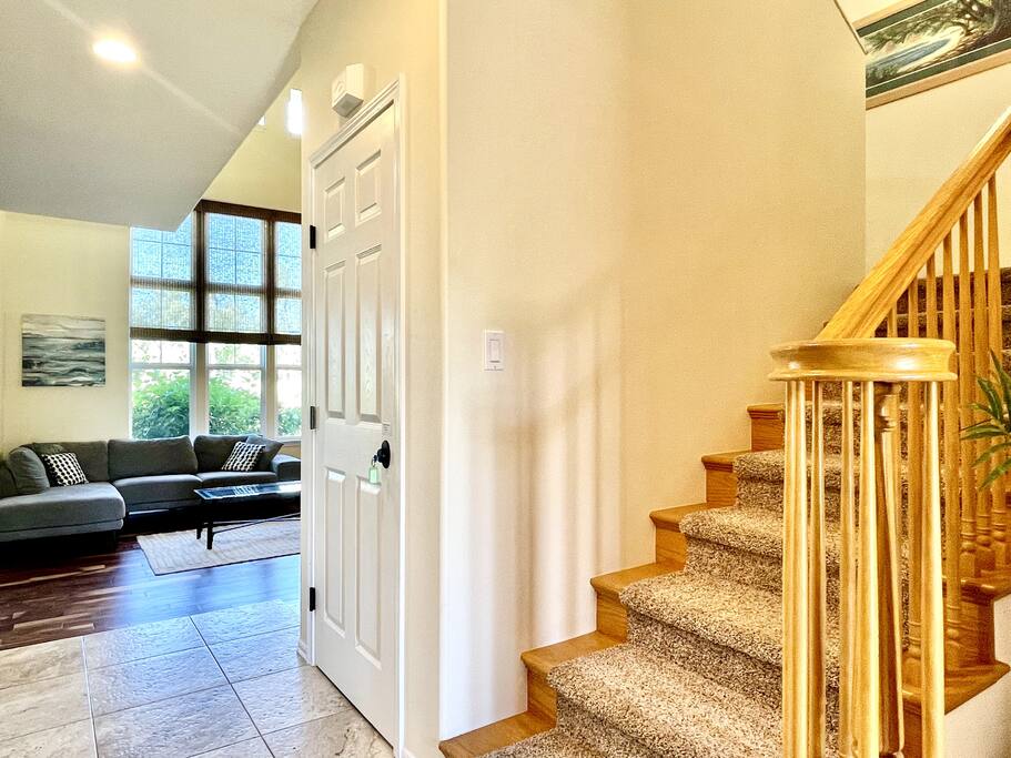 Gated Golf View Townhome w/ Resort Pool Tennis Gym