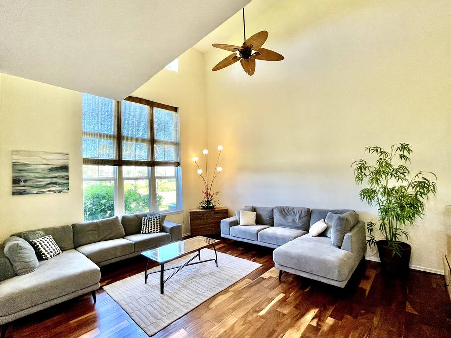 Gated Golf View Townhome w/ Resort Pool Tennis Gym