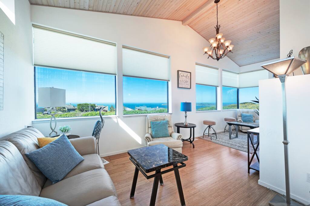 Breezy Ocean View 3BR 2.5BA House - Step-Free Stay