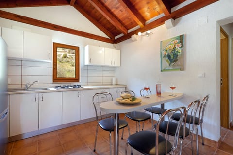 House Irena - Unit 154750-5