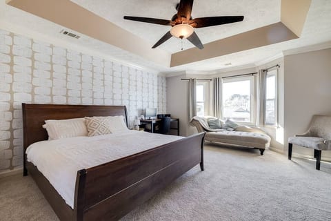 Pooler Praline - Spacious Home near Savannah