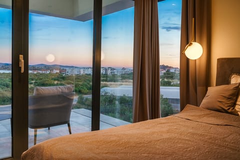 Villa Dream Vacation - Unit 375815-13