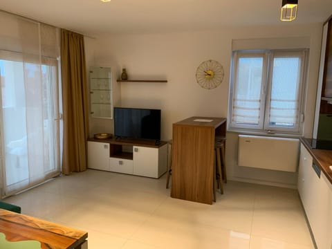 Apartments Chico - Unit 375818-13
