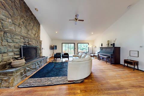 Living Room | 1930s Antique Players Piano | Smart TV