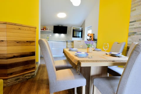 Apartment Vidas - Unit 375850-13