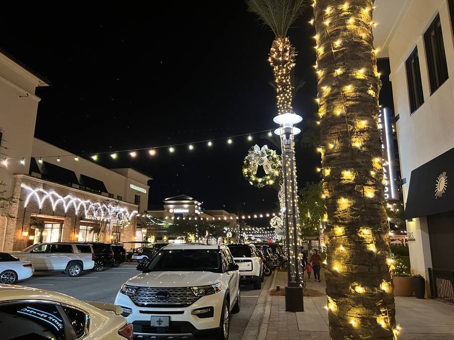 Grand Boulevard walking distance several retail stores, restaurants, Publix and movie theatre.