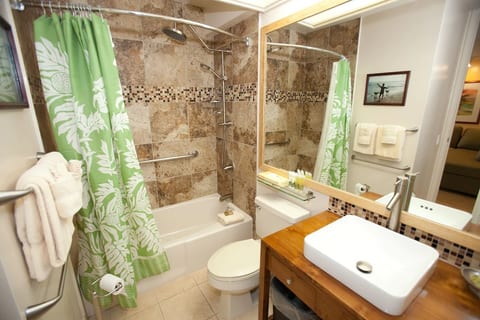 Direct Ocean View 2 BR The Cliffs, Kauai