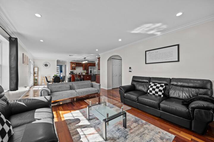 spacious-6br-villa-serene-scenic-mountain-escape/