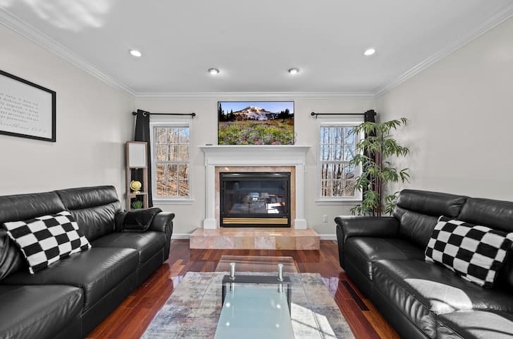 spacious-6br-villa-serene-scenic-mountain-escape/