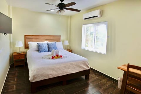 Work-Friendly Beachside Haven #2