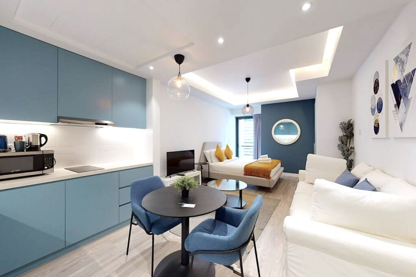 cozy-and-fabulous-studio-jlt/