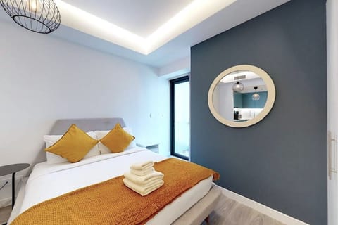 Cozy & Fabulous - Studio - JLT