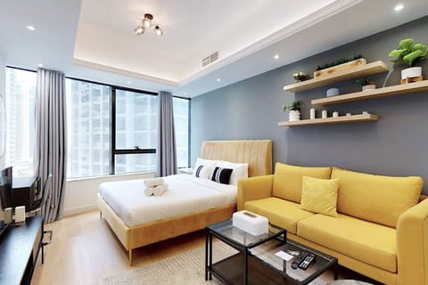 Trendy & Large - Studio - JLT