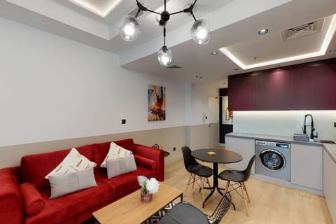 Modern & Chic - Studio - JLT