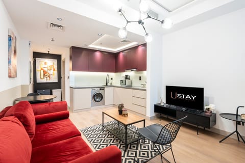 Modern & Chic - Studio - JLT