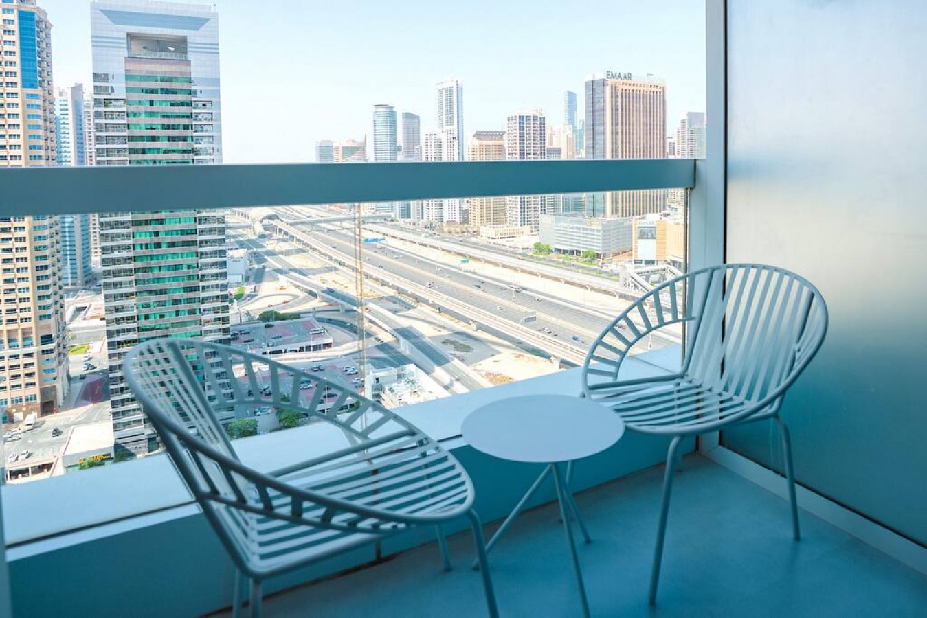 Stylish and Sleek - Studio - JLT - Tecom - Dubai - United Arab Emirates