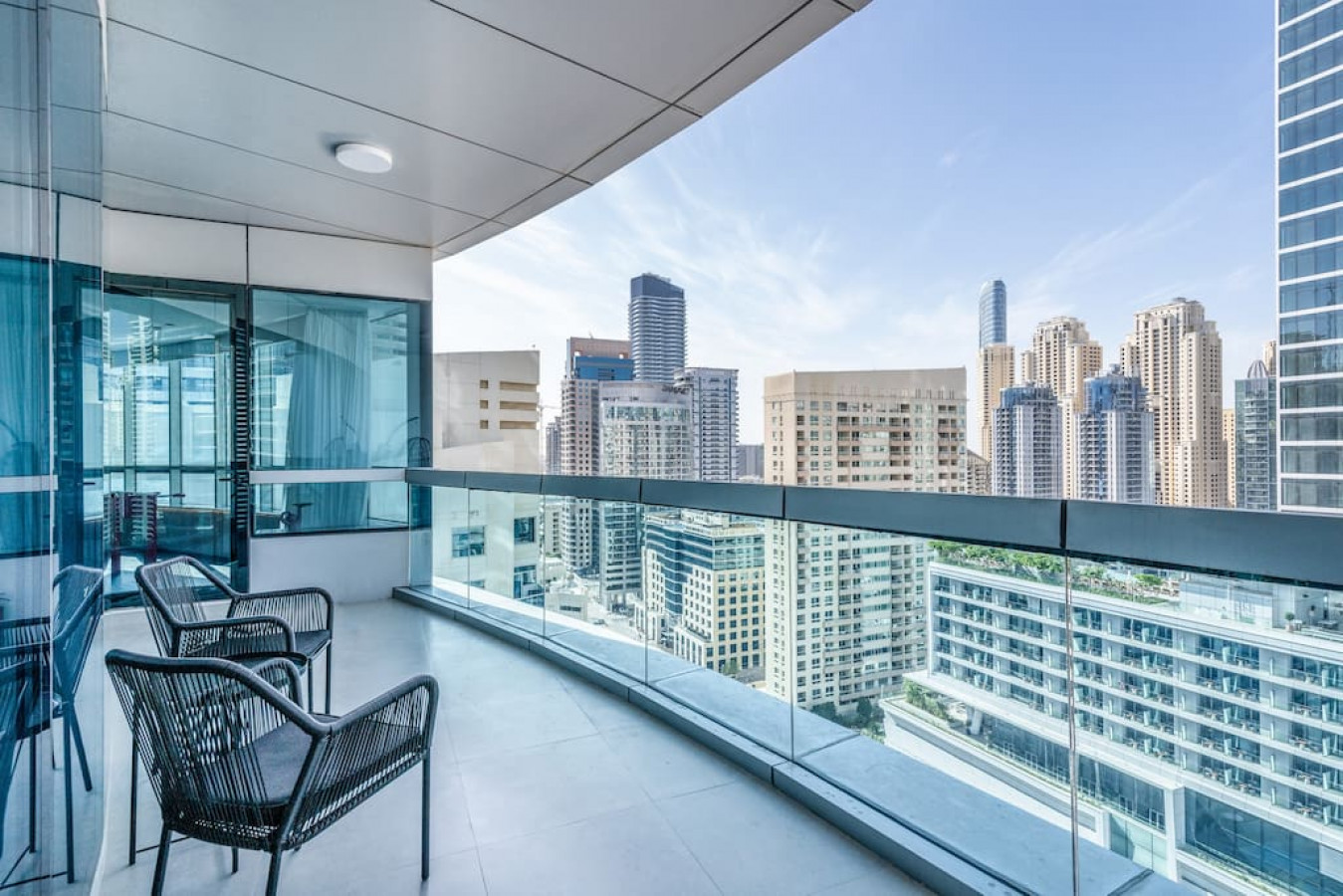 Bright & Modern - 4BR - Dubai Marina - Tecom - Dubai - United Arab Emirates