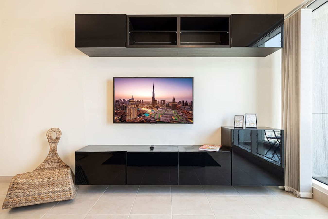 spacious-1bdr-near-burj-khalifa-downtown/