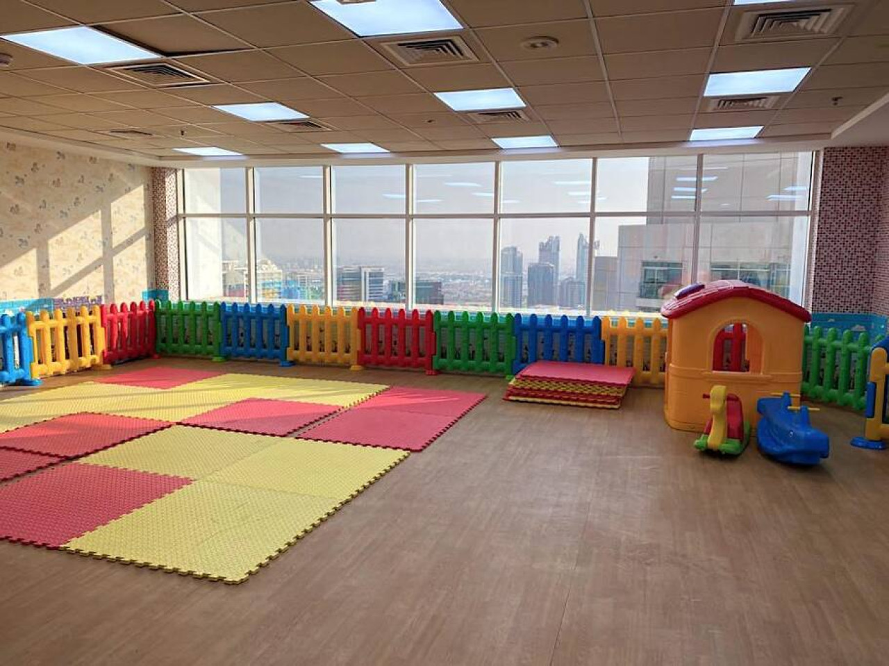 Spacious 1bdr - near Burj Khalifa - Downtown - Tecom - Dubai - United Arab Emirates