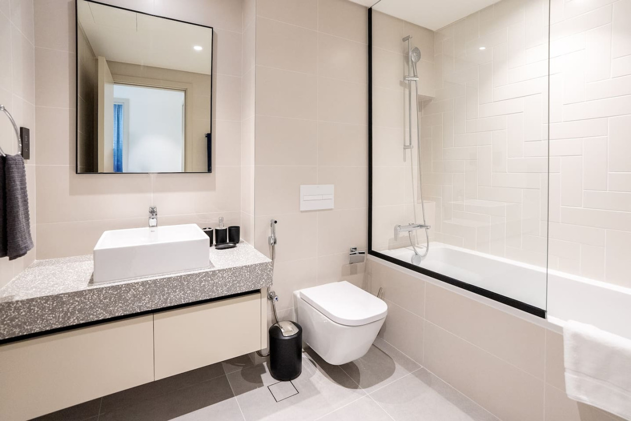 OFFER! Classy & Modern - 1BR - Beachfront - Tecom - Dubai - United Arab Emirates