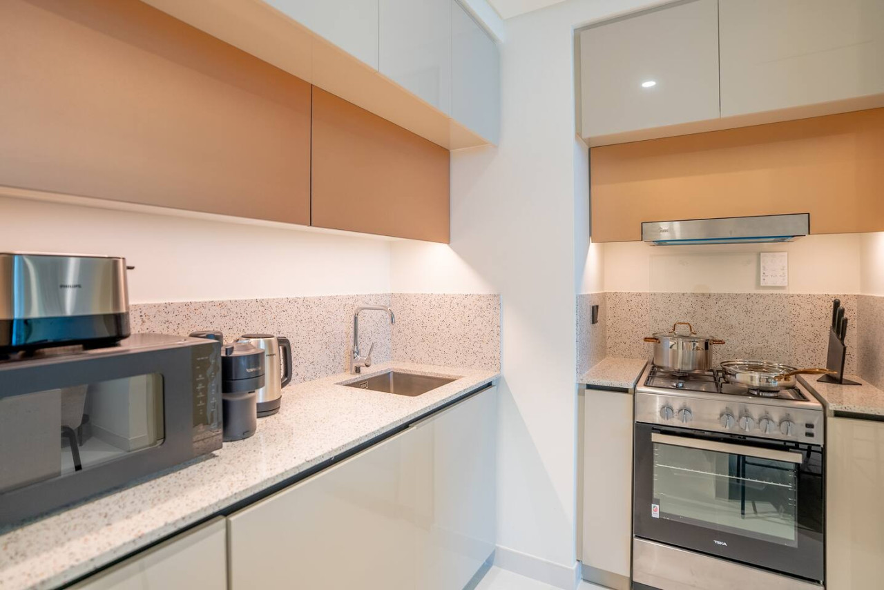 OFFER! Classy & Modern - 1BR - Beachfront - Tecom - Dubai - United Arab Emirates