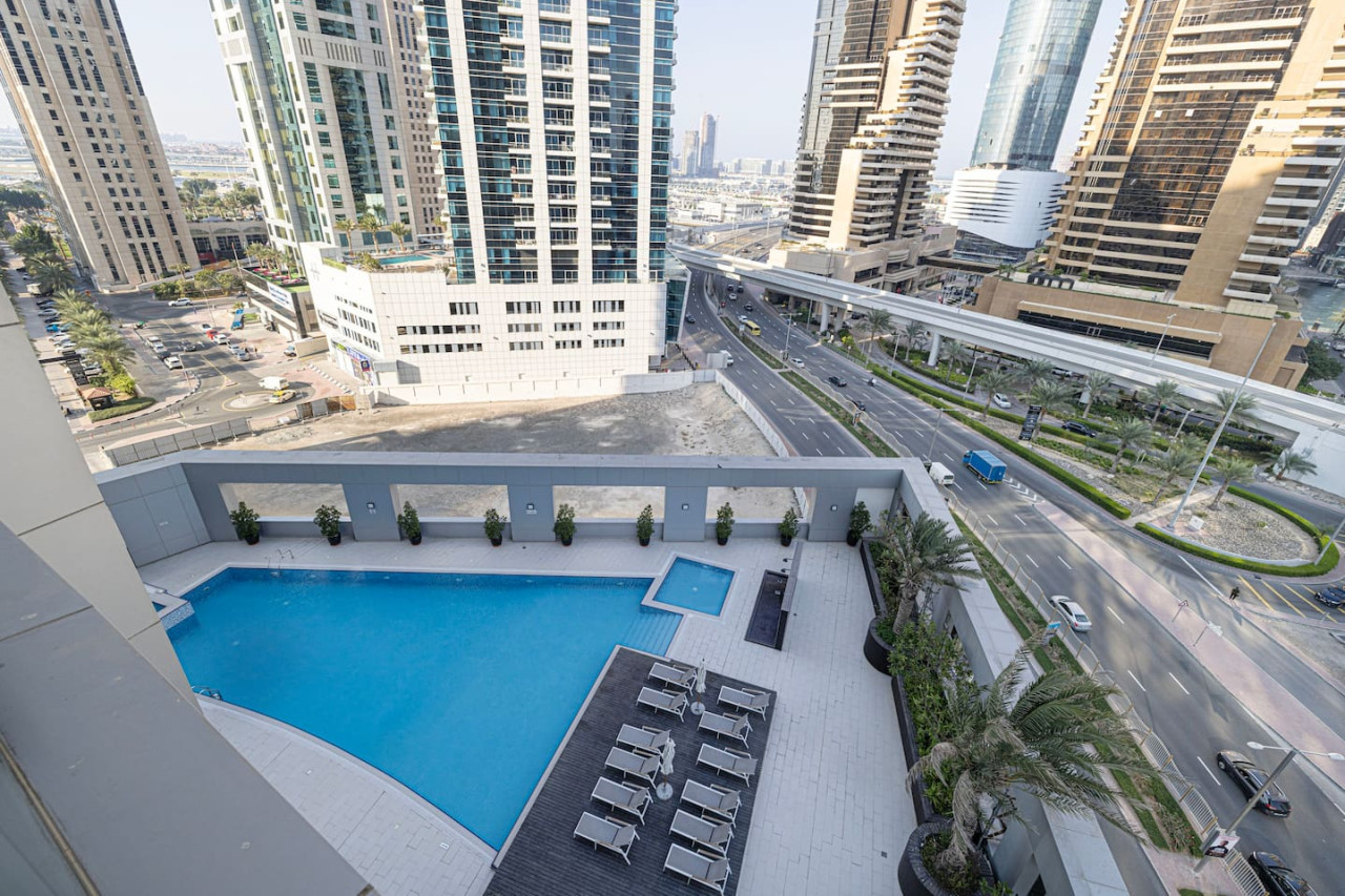 Large &Cozy 2 Bedrooms - Marina - Tecom - Dubai - United Arab Emirates