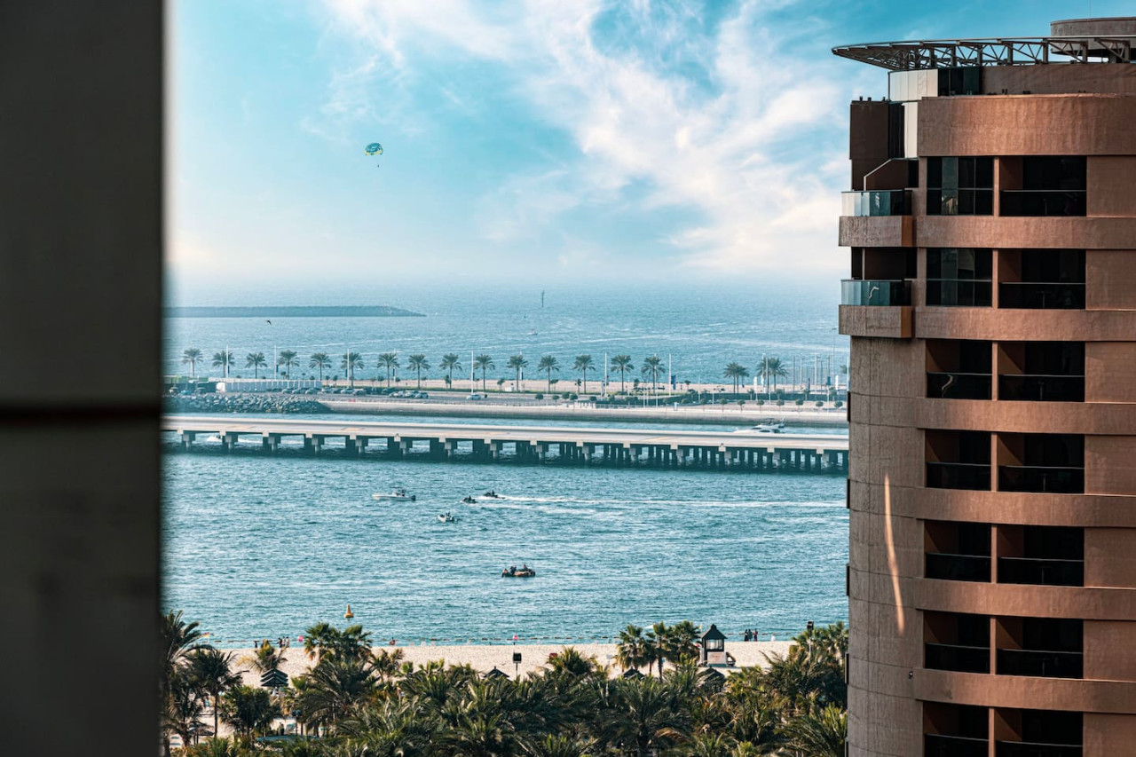 Large &Cozy 2 Bedrooms - Marina - Tecom - Dubai - United Arab Emirates