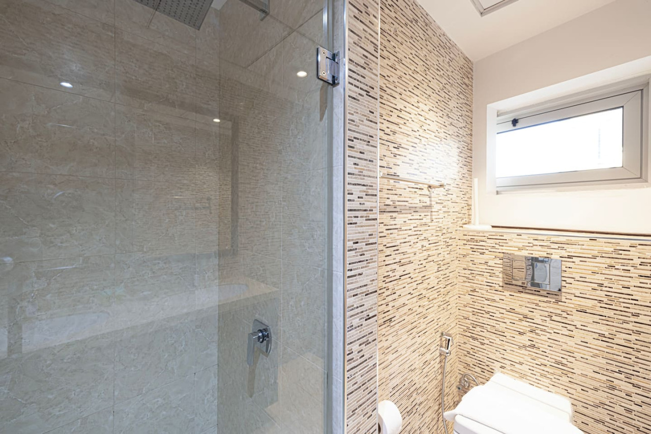 Large &Cozy 2 Bedrooms - Marina - Tecom - Dubai - United Arab Emirates