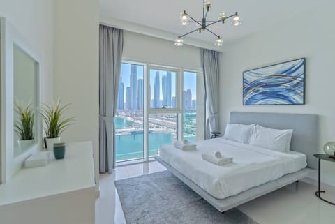 Beach View 2 BR Apartment - Private Beach Access