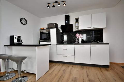 Apartment Bellevue - Unit 375894-13