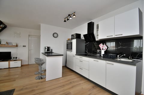 Apartment Bellevue - Unit 375894-13