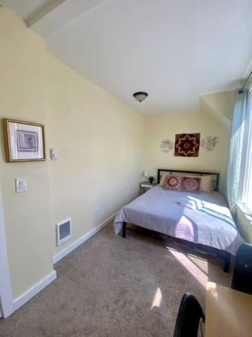 The Boho Room in the Central District - Seattle