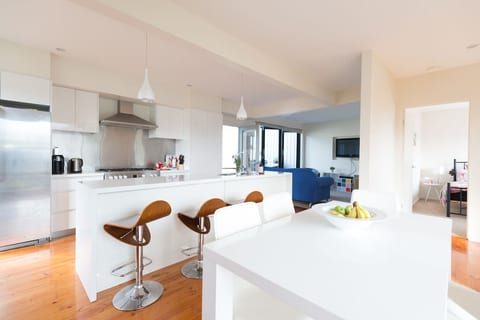DOWNSTAIRS Kitchen