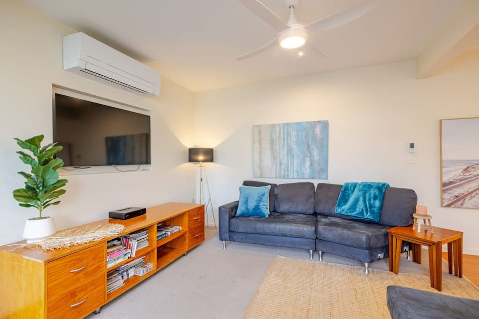 Mod 1 Bed 100m Beach Walk to Town Free WIFI/Foxtel - Saint Leonards