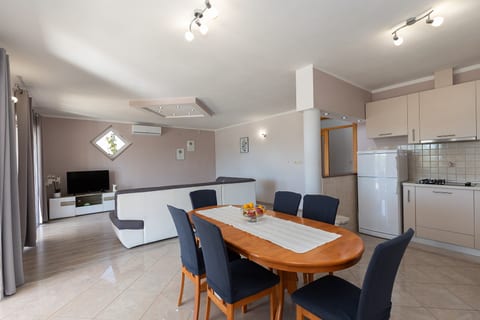 Apartments Svarog - Unit 210771-16
