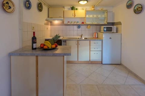 Apartments Panos - Unit 375888-13