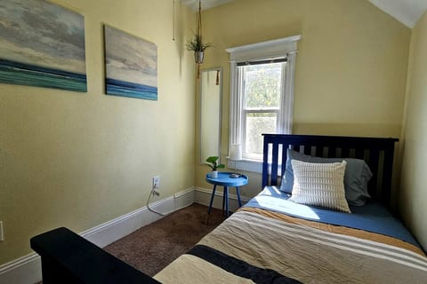 The Waterfront Room in the Central District
