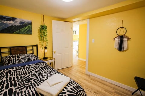 The Jungle Room - 5 min to Seattle Center