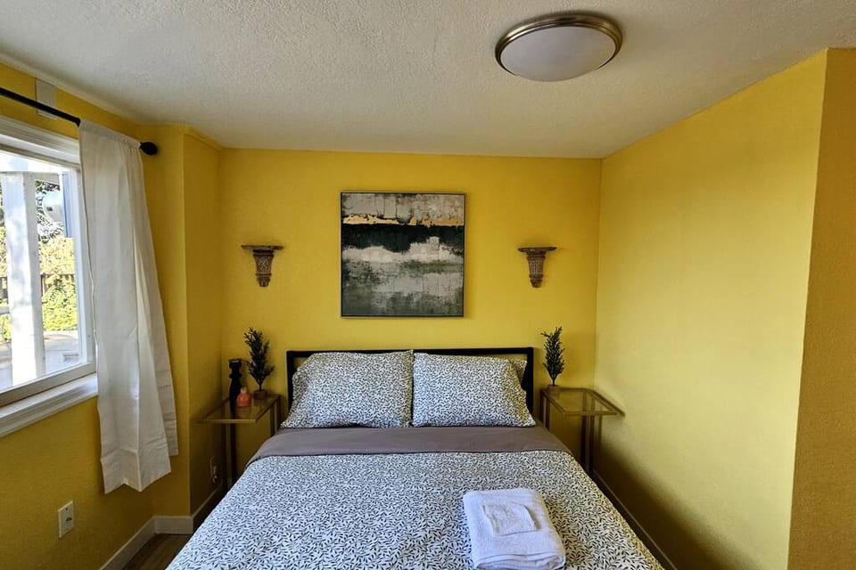 The Buena Vista Room - 5 min to Seattle Center - Seattle