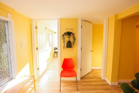 The Buena Vista Room - 5 min to Seattle Center