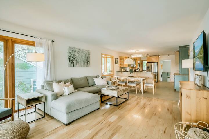 Koselig Cottage on Medicine Lake - Minneapolis