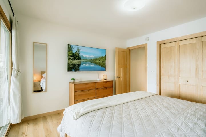 Koselig Cottage on Medicine Lake - Minneapolis