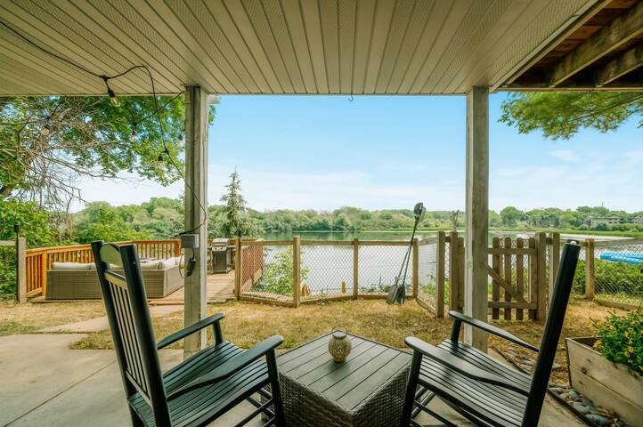 Koselig Cottage on Medicine Lake - Minneapolis