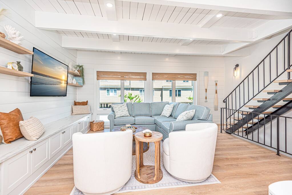 coastal-crush-private-beach!-fall-dates-open!/