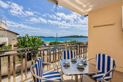 Apartment BR with sea view - Unit 375926-13