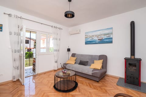 House Mirna - Unit 375935-13