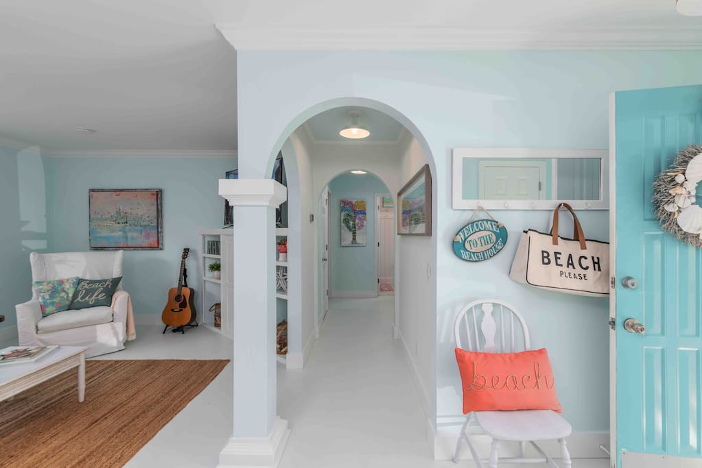 Coastal-vibe feels throughout!